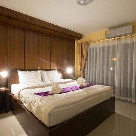Bees Smile Hotel Chiang Rai Esterno foto