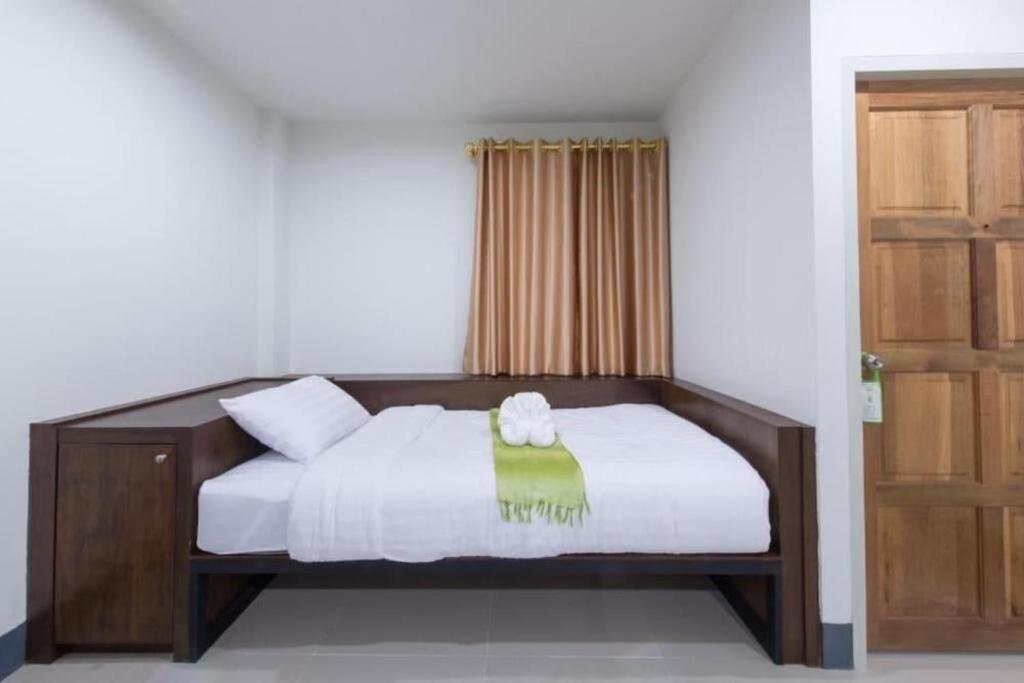 Bees Smile Hotel Chiang Rai Esterno foto