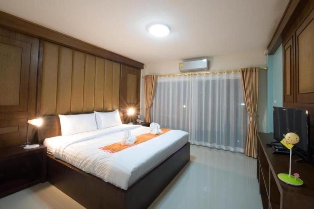 Bees Smile Hotel Chiang Rai Esterno foto