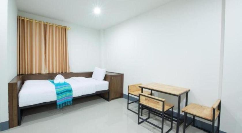Bees Smile Hotel Chiang Rai Esterno foto