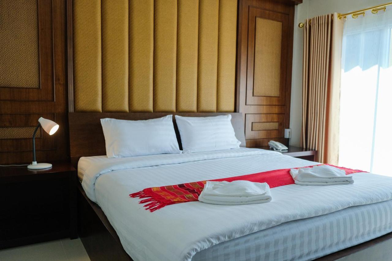 Bees Smile Hotel Chiang Rai Esterno foto